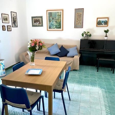 Il Balcone Sulla Piazza Villa Torre Annunziata Exteriör bild